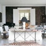 El Neoclasicismo y la Simetría en el Diseño de Muebles Vintage